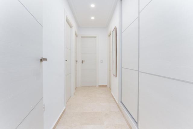 Mtr - Temporary Rent 3 Bedrooms Av Del Mar Marbella