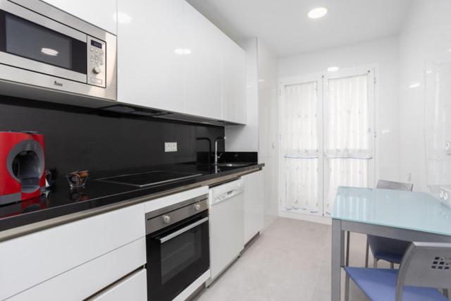 Mtr - Temporary Rent 3 Bedrooms Av Del Mar *