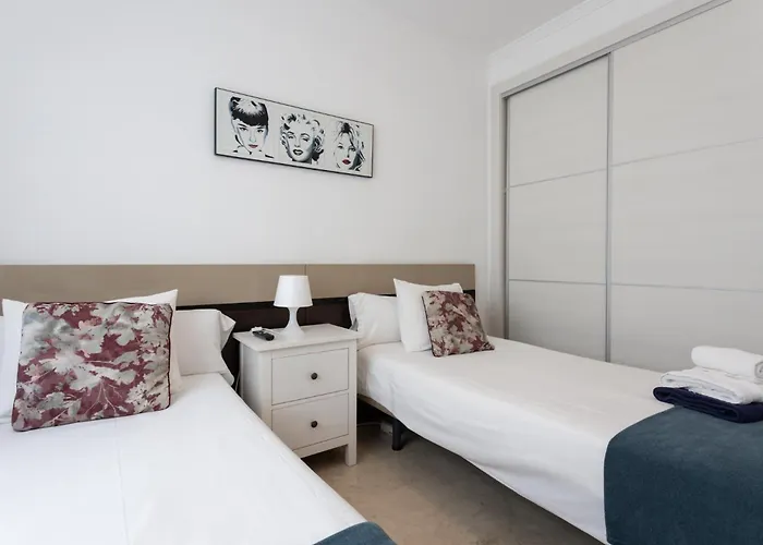 Mtr - Marbella Temporary Rent 3 Bedrooms Av Del Mar