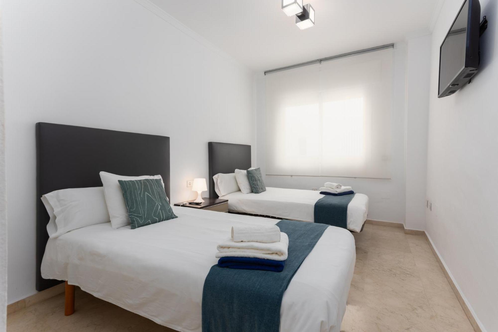 Apartment Mtr - Temporary Rent 3 Bedrooms Av Del Mar *